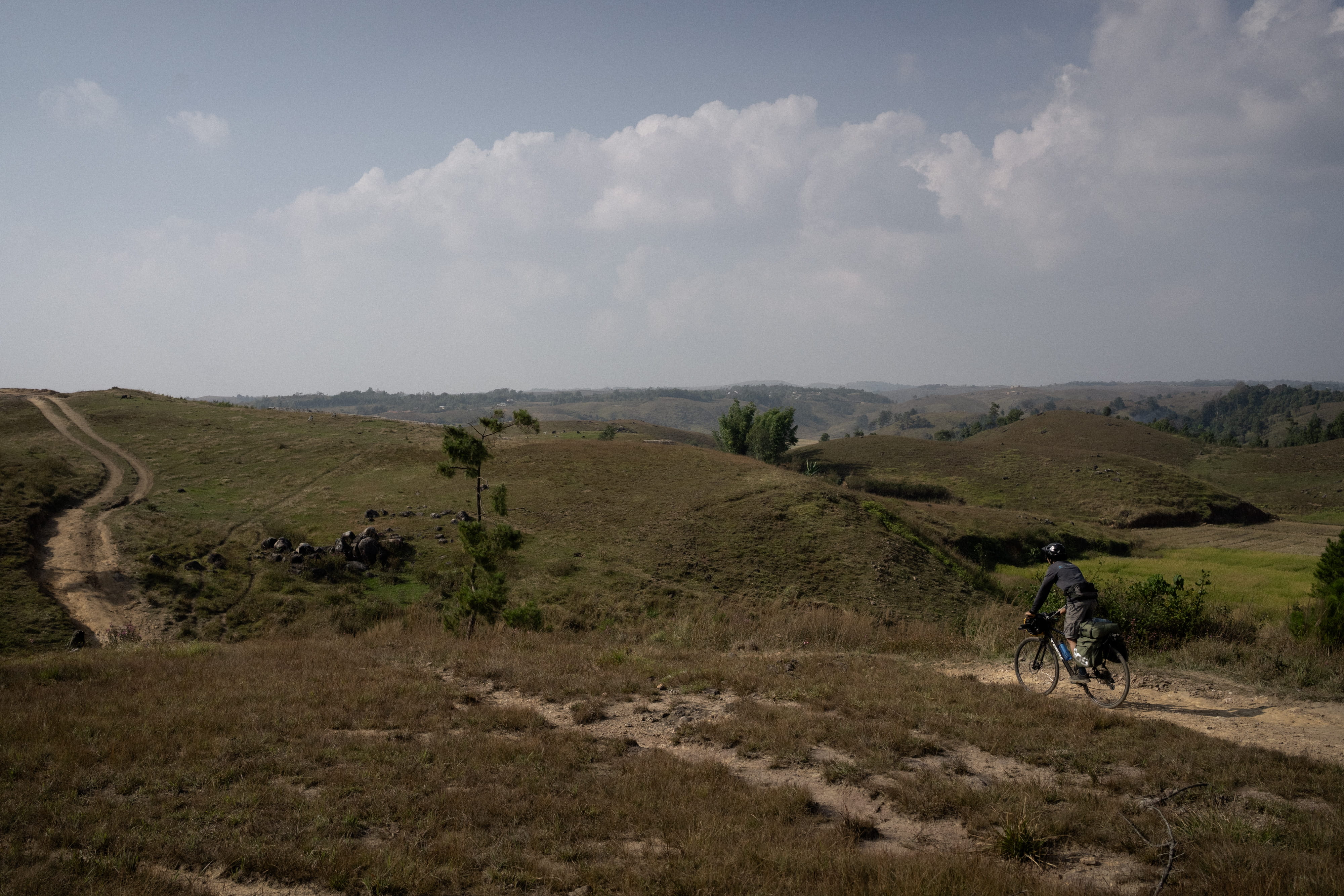HILLS WHEELS AND WATER : BIKERAFTING MEGHALAYA